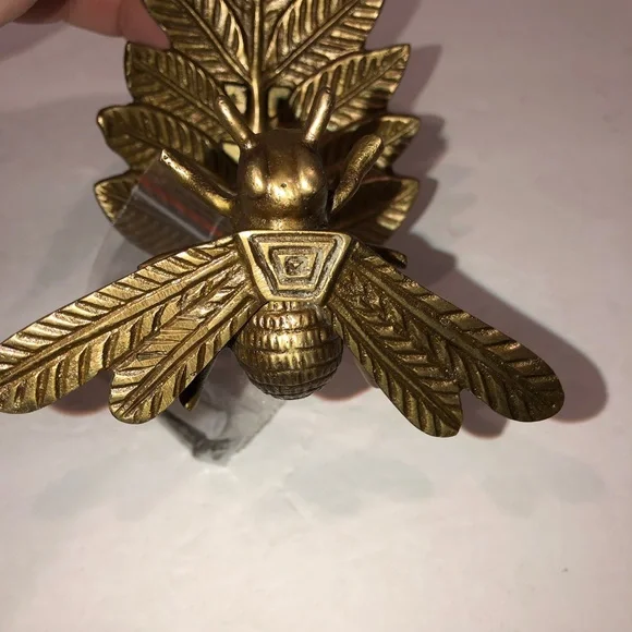 New Anthropologie Home Decor Brass Queen Bee Curtain Tieback - Picture 4 of 7